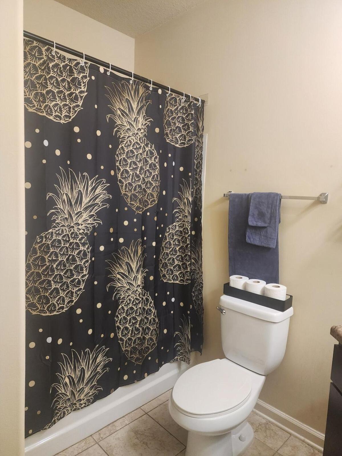 Two Couple Up - Adults Only! Instant Booking Let'S Play Charlotte Exterior photo
